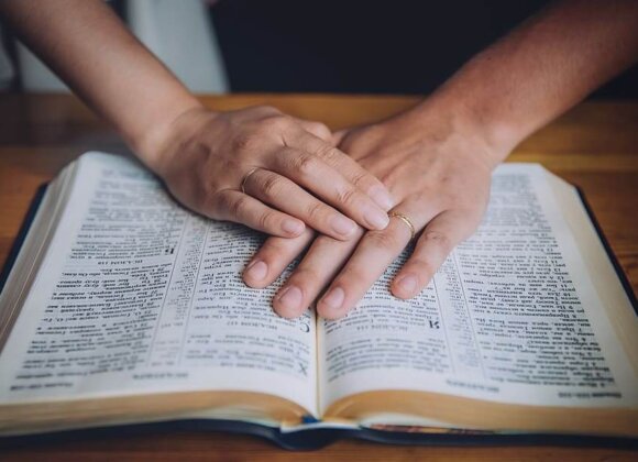 book-bible-hand-pray (압축) 마가복음 성경필사 모집